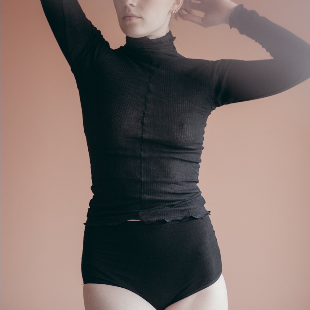 Baserange Pama Turtleneck